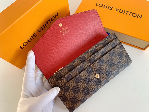 LVコピーウォレット側面デザイン